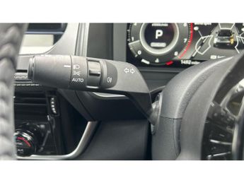 Nissan Qashqai 1.3 DiG-T MH 158 N-Connecta [Glass Rf] 5dr Xtronic Petrol Hatchb