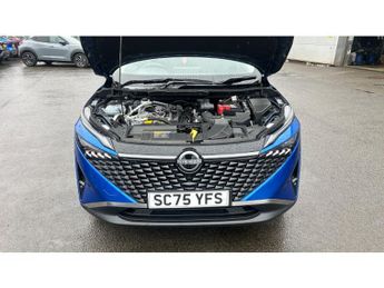 Nissan Qashqai 1.3 DiG-T MH 158 N-Connecta [Glass Rf] 5dr Xtronic Petrol Hatchb