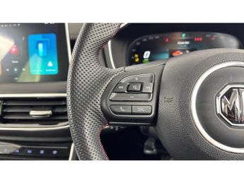MG HS 1.5 T-GDI PHEV Trophy 5dr Auto Hatchback