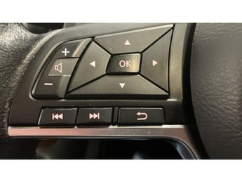 Nissan Juke 1.0 DiG-T N-Connecta 5dr DCT Petrol Hatchback