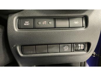 Nissan Juke 1.0 DiG-T N-Connecta 5dr DCT Petrol Hatchback