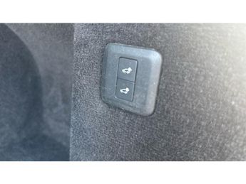 Land Rover Range Rover Sport 3.0 D300 HSE Silver 5dr Auto Diesel Estate