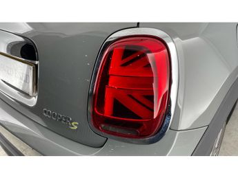 MINI Hatchback 135kW Cooper S Level 1 33kWh 3dr Auto Electric Hatchback