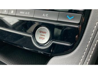 Jaguar F-Pace 2.0d [180] Chequered Flag 5dr Auto AWD Diesel Estate