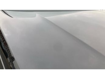 Land Rover Discovery 3.0 D300 Dynamic SE 5dr Auto Diesel Station Wagon