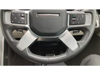 Land Rover Discovery 3.0 D300 Dynamic SE 5dr Auto Diesel Station Wagon