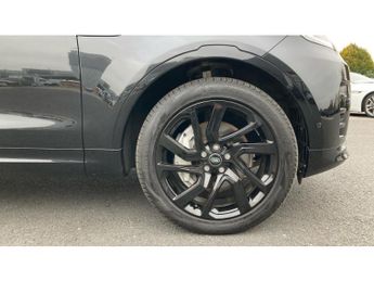 Land Rover Discovery 3.0 D300 Dynamic SE 5dr Auto Diesel Station Wagon