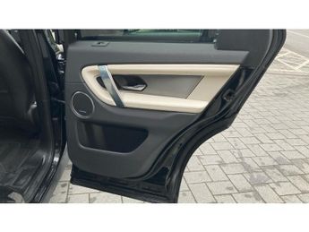 Land Rover Discovery Sport 2.0 D200 Dynamic SE 5dr Auto [5 Seat] Diesel Station Wagon