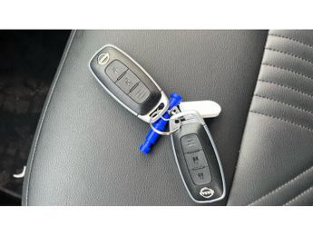 Nissan Juke 1.6 Hybrid Tekna 5dr Auto Hybrid Hatchback