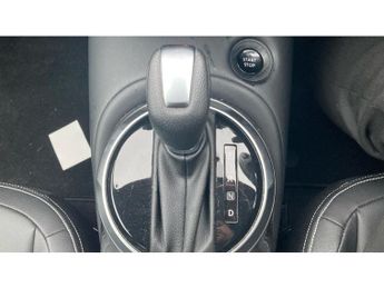 Nissan Juke 1.6 Hybrid Tekna 5dr Auto Hybrid Hatchback