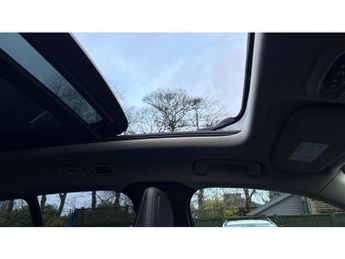 Volvo XC40 2.0 B4P Inscription Pro 5dr Auto Petrol Estate