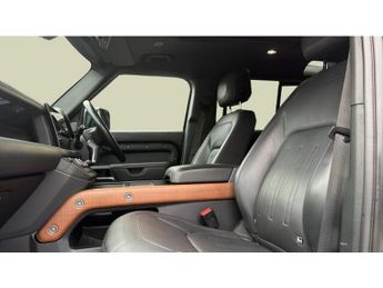 Land Rover Defender 2.0 P400e X 110 5dr Auto Estate
