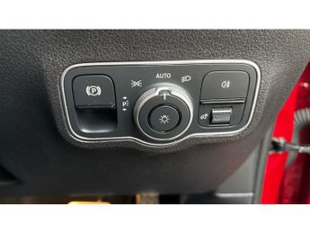 Mercedes-Benz GLB 200 AMG Line Premium 5dr 7G-Tronic Petrol Estate