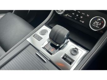 Jaguar F-Pace 2.0 D200 R-Dynamic Black 5dr Auto AWD Diesel Estate