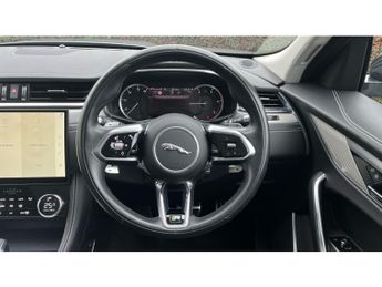Jaguar F-Pace 2.0 D200 R-Dynamic Black 5dr Auto AWD Diesel Estate