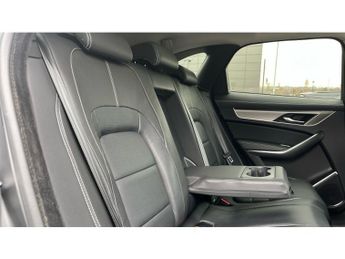 Jaguar F-Pace 2.0 D200 R-Dynamic Black 5dr Auto AWD Diesel Estate