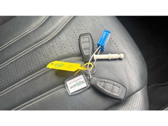 Ford Kuga 2.5 FHEV Vignale 5dr CVT Hybrid Estate