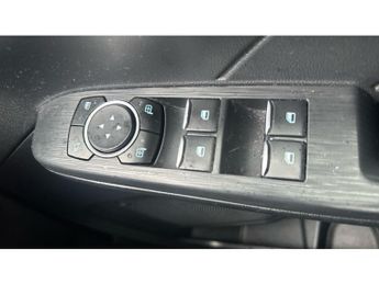 Ford Kuga 2.5 FHEV Vignale 5dr CVT Hybrid Estate