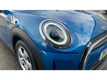 MINI Hatchback 1.5 Cooper Classic Premium 3dr Auto Petrol Hatchback