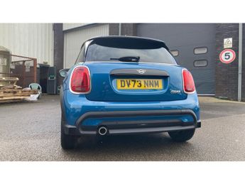 MINI Hatchback 1.5 Cooper Classic Premium 3dr Auto Petrol Hatchback