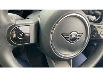 MINI Hatchback 1.5 Cooper Classic Premium 3dr Auto Petrol Hatchback