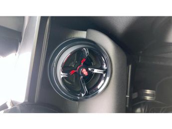 Alfa Romeo Junior 115kW Elettrica Speciale 54kWh 5dr Auto Electric Hatchback