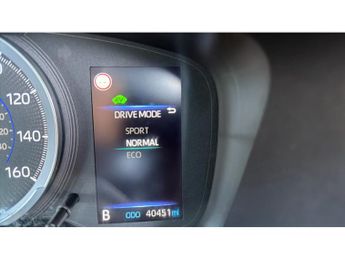 Toyota Corolla Petrol 1.8 VVT-i Hybrid Commercial Auto