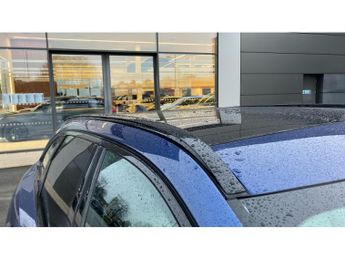 Jaguar F-Pace 2.0 D200 R-Dynamic Black 5dr Auto AWD Diesel Estate