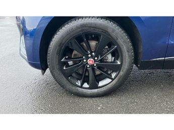 Jaguar F-Pace 2.0 D200 R-Dynamic Black 5dr Auto AWD Diesel Estate