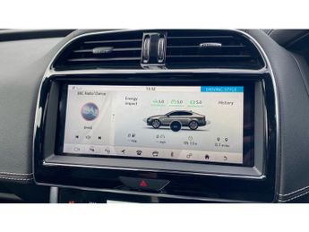 Jaguar XE 2.0d R-Dynamic SE 4dr Auto Diesel Saloon