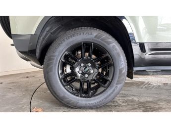 Land Rover Defender 3.0 D250 X-Dynamic HSE 110 5dr Auto Diesel Estate