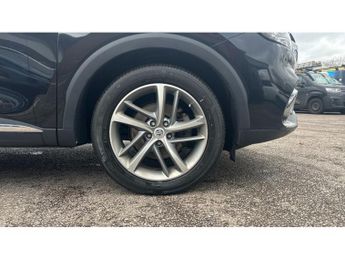 MG HS 1.5 T-GDI Exclusive 5dr DCT Petrol Hatchback