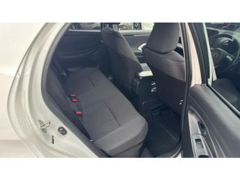 Toyota Yaris 1.5 Hybrid Design 5dr CVT Hybrid Hatchback