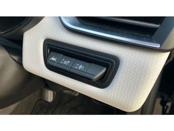 Renault Clio 1.6 E-TECH full hybrid 145 Techno 5dr Auto Hybrid Hatchback