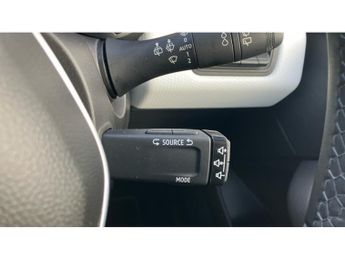 Renault Clio 1.6 E-TECH full hybrid 145 Techno 5dr Auto Hybrid Hatchback