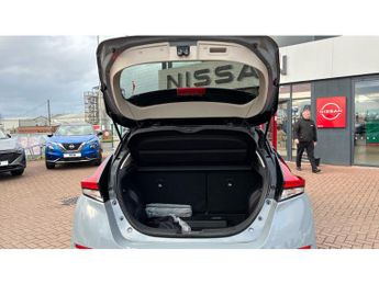 Nissan LEAF 110kW Tekna 39kWh 5dr Auto Electric Hatchback