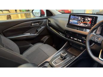 Nissan Qashqai 1.3 DiG-T MH 158 N-Connecta 5dr Xtronic Petrol Hatchback