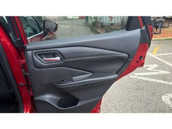 Nissan Qashqai 1.3 DiG-T MH 158 N-Connecta 5dr Xtronic Petrol Hatchback