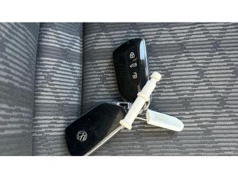 Volkswagen Golf 2.0 TDI 150 R-Line 5dr DSG Diesel Hatchback