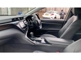 Toyota Camry 2.5 VVT-i Hybrid Design 4dr CVT Hybrid Saloon