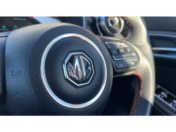 MG HS 1.5 T-GDI PHEV SE 5dr Auto Hatchback