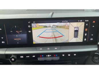 Vauxhall Grandland 157kW Ultimate 73kWh 5dr Auto [Panoramic Roof] Electric Hatchbac