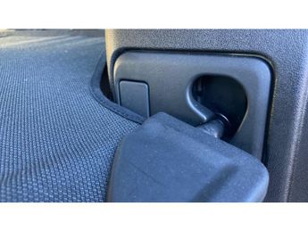 Land Rover Defender 2.0 D240 SE 110 5dr Auto Diesel Estate