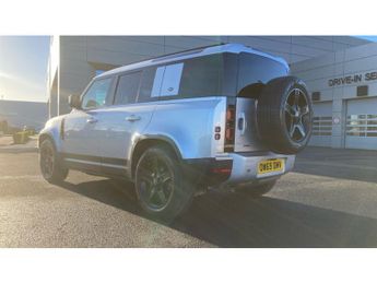 Land Rover Defender 2.0 D240 SE 110 5dr Auto Diesel Estate