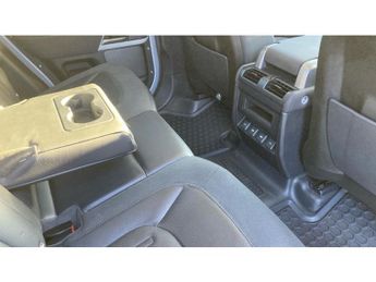 Land Rover Defender 2.0 D240 SE 110 5dr Auto Diesel Estate