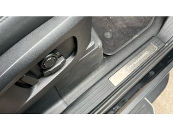 Land Rover Defender 3.0 D250 X-Dynamic HSE 110 5dr Auto Diesel Estate