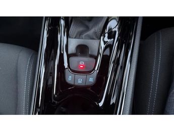 Toyota C-HR 1.8 Hybrid Design 5dr CVT Hybrid Hatchback