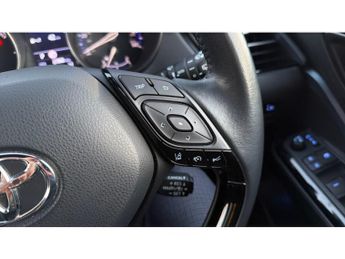 Toyota C-HR 1.8 Hybrid Design 5dr CVT Hybrid Hatchback