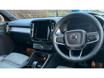 Volvo XC40 1.5 T4 Recharge PHEV Plus Dark 5dr Auto Estate