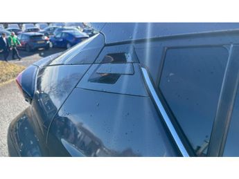 Toyota C-HR 1.8 Hybrid Design 5dr CVT Hybrid Hatchback